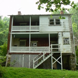1860MountainFarmHouse