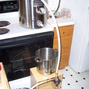 Pumpingrunningsfromthemashtuntotheboilkettle
