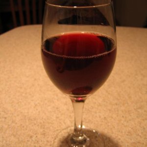 BottlingandTastingBlueberryApfelwein