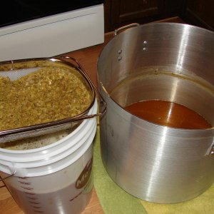 12_Straining_Hops