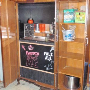 Barmoire_5_Medium_1