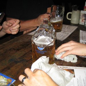 MayhemattheHofbrauhaus