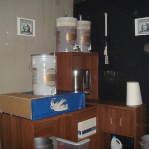 Joe_Blow_s_Brewery_-_The_Beginning_019_small