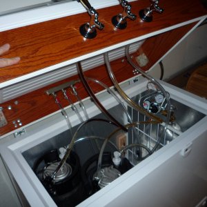 Collar-upviewofthekeezer