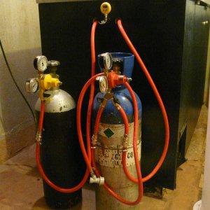 BeerGasampCO2Tanks