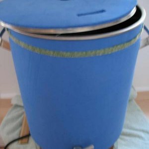 20L Braumeister, custom thermal cover, top view.