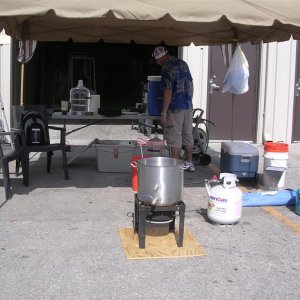 JoshJershsettingup
