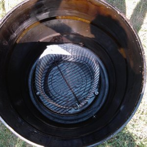 sah_pan_and_fire_basket_inside_drum
