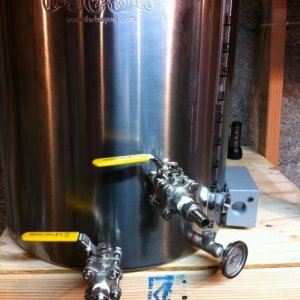 Pot with gaskets on the ball valves.