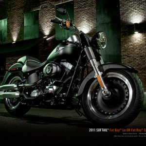 2011-Harley-Davidson-FLSTFB-Fat-Boy-Lo-Softail