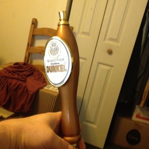 Dunkel handle