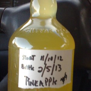 Pineapple wine