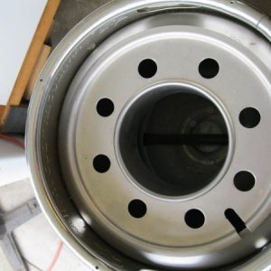 Boil Kettle with fabricated lid to hold Hop bag during brewing