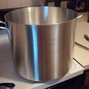 8 gallon stock pot