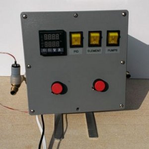 Brutus 20 controller-front