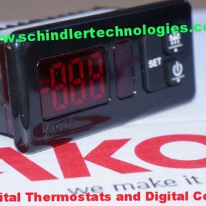 AKO Universal Digital Thermostats for refrigerators and freezers