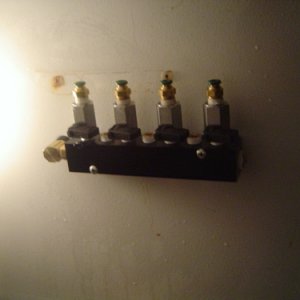 Manifold