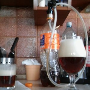 Pet-bottle-keg