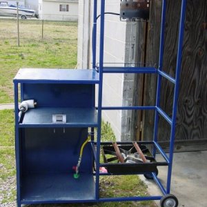 636-stand2