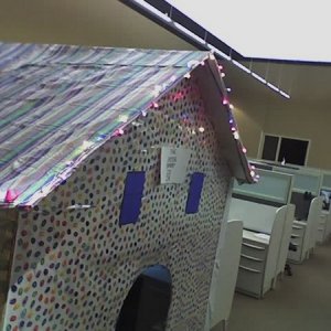 TheeasterBunnyshouse