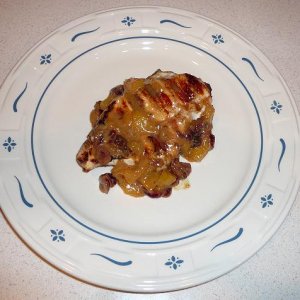 SweetMangoChutneyOverGrilledChicken
