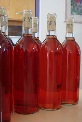 2967-BottledWhiteZin2.jpg