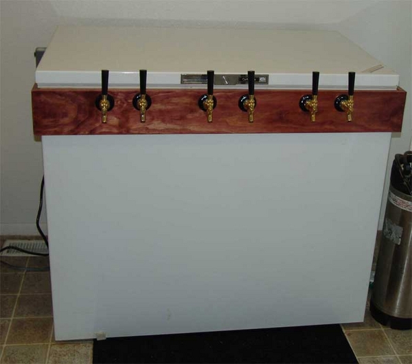 8063-kegerator4.jpg