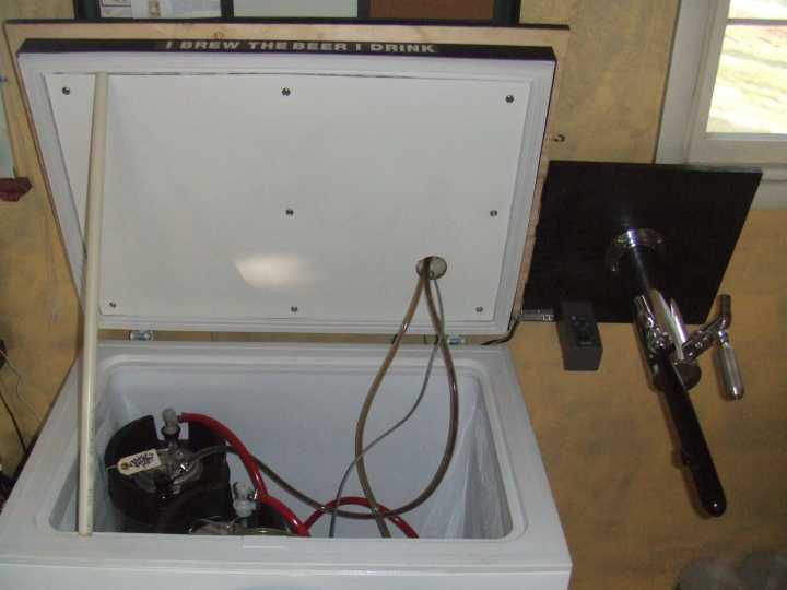 Kegerator02.jpg