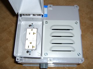 control_box_back2.jpg