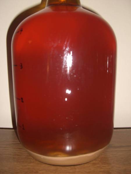 Strawberry_Wine_002.JPG