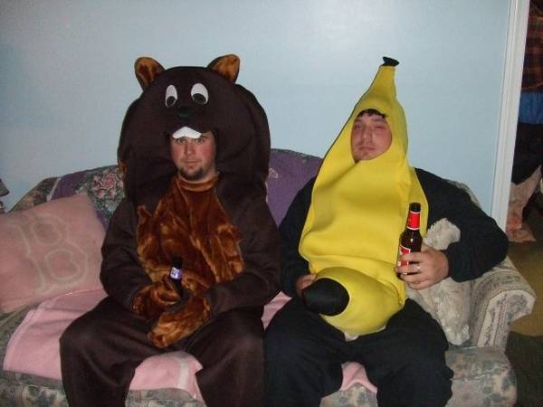 beaver_and_a_banana.jpg