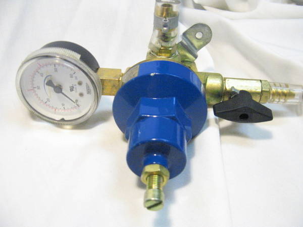 co2regulator.JPG