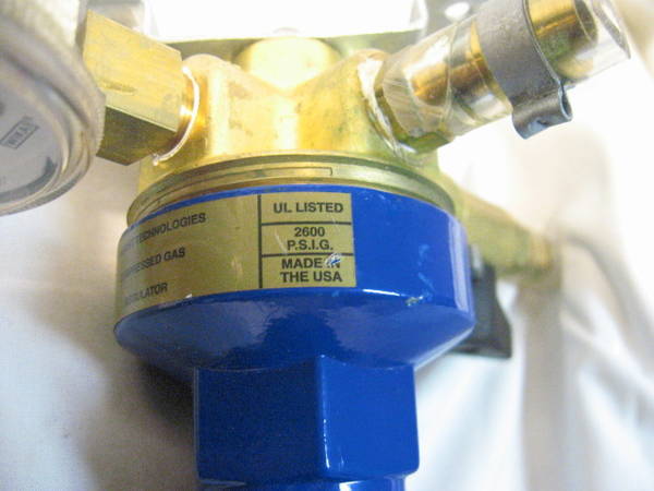 co2regulator1.JPG